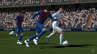 Illustration for article titled FIFA on PlayStation Vita Uses Touch Panel Control Makes Ball Handling Literal